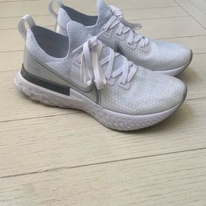 Nike Infinity Reacts